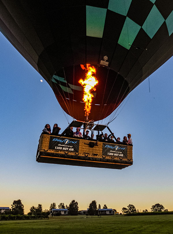Hot air balloon ride at sunrise with Beyond Ballooning